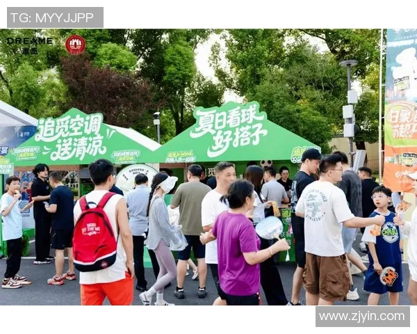 足球明星雪糕高清图片展示让你感受夏日清凉与运动激情的完美结合